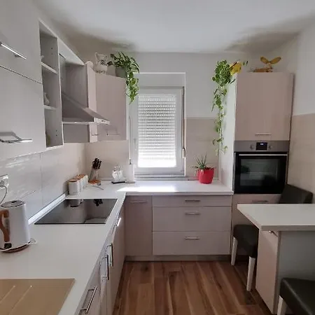 Ori Apartment *